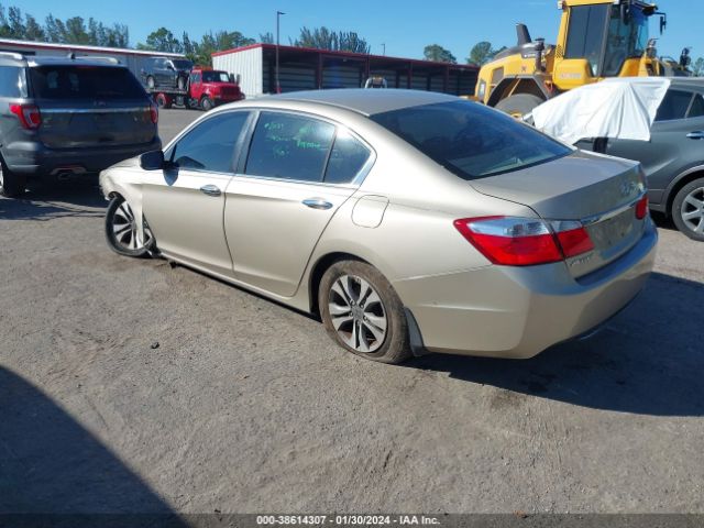 Photo 2 VIN: 1HGCR2F30FA074183 - HONDA ACCORD 