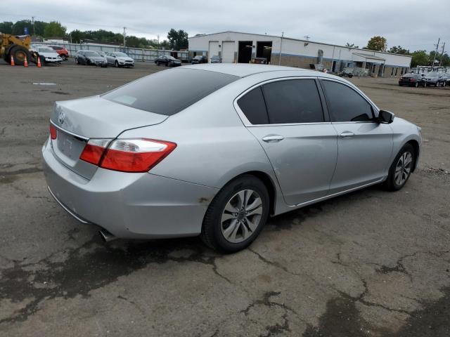 Photo 2 VIN: 1HGCR2F30FA093834 - HONDA ACCORD 