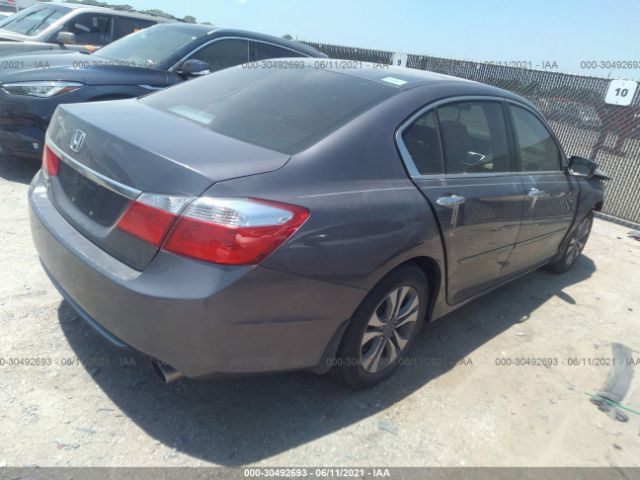 Photo 3 VIN: 1HGCR2F30FA113306 - HONDA ACCORD SEDAN 