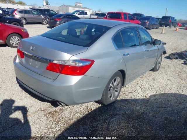 Photo 3 VIN: 1HGCR2F30FA115699 - HONDA ACCORD 