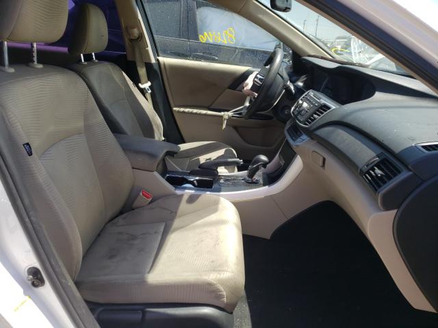 Photo 4 VIN: 1HGCR2F30FA128727 - HONDA ACCORD LX 