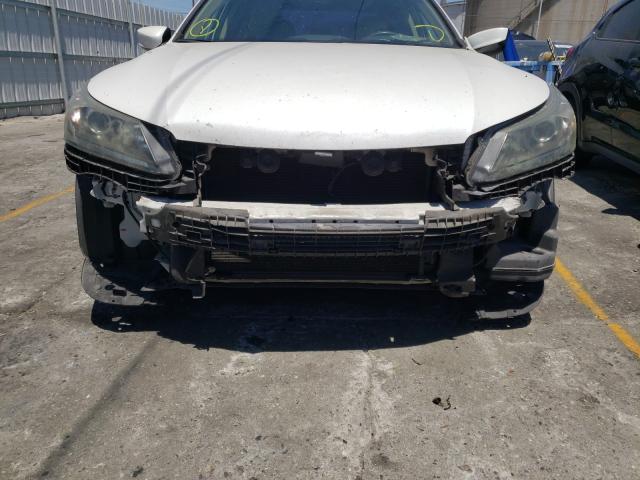 Photo 8 VIN: 1HGCR2F30FA128727 - HONDA ACCORD LX 