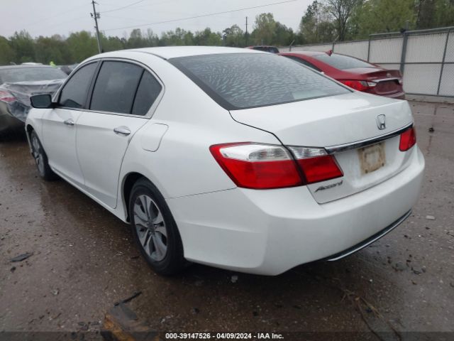 Photo 2 VIN: 1HGCR2F30FA140599 - HONDA ACCORD 