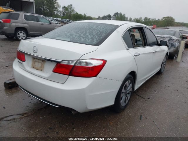 Photo 3 VIN: 1HGCR2F30FA140599 - HONDA ACCORD 