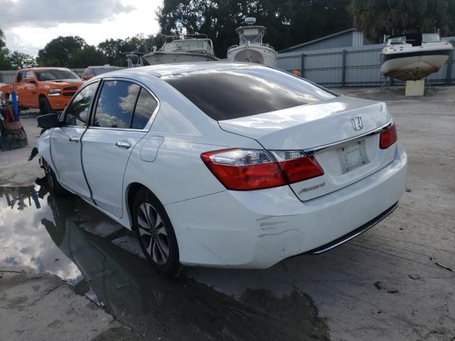 Photo 2 VIN: 1HGCR2F30FA169309 - HONDA ACCORD LX 