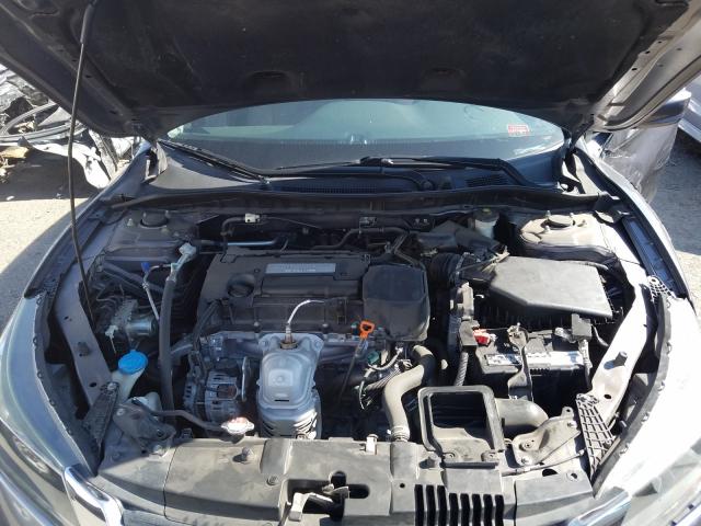 Photo 6 VIN: 1HGCR2F30FA205340 - HONDA ACCORD LX 