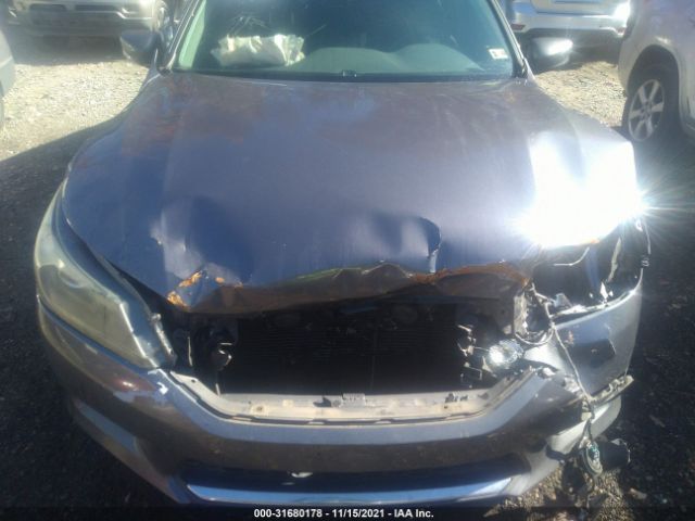 Photo 9 VIN: 1HGCR2F30FA222946 - HONDA ACCORD SEDAN 