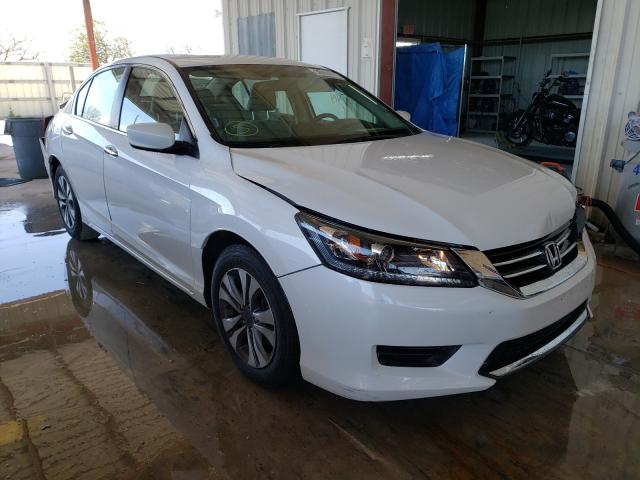 Photo 0 VIN: 1HGCR2F30FA233252 - HONDA ACCORD LX 