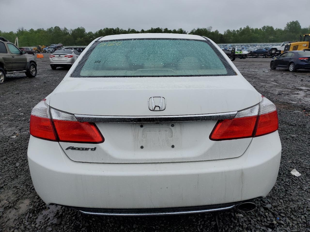 Photo 5 VIN: 1HGCR2F30FA244431 - HONDA ACCORD 