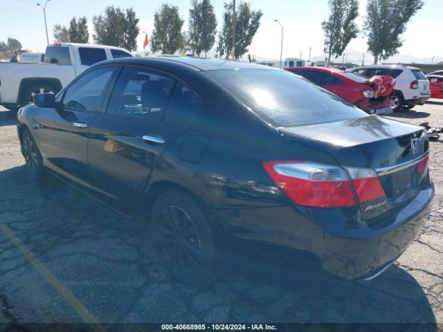 Photo 2 VIN: 1HGCR2F30FA250908 - HONDA ACCORD 