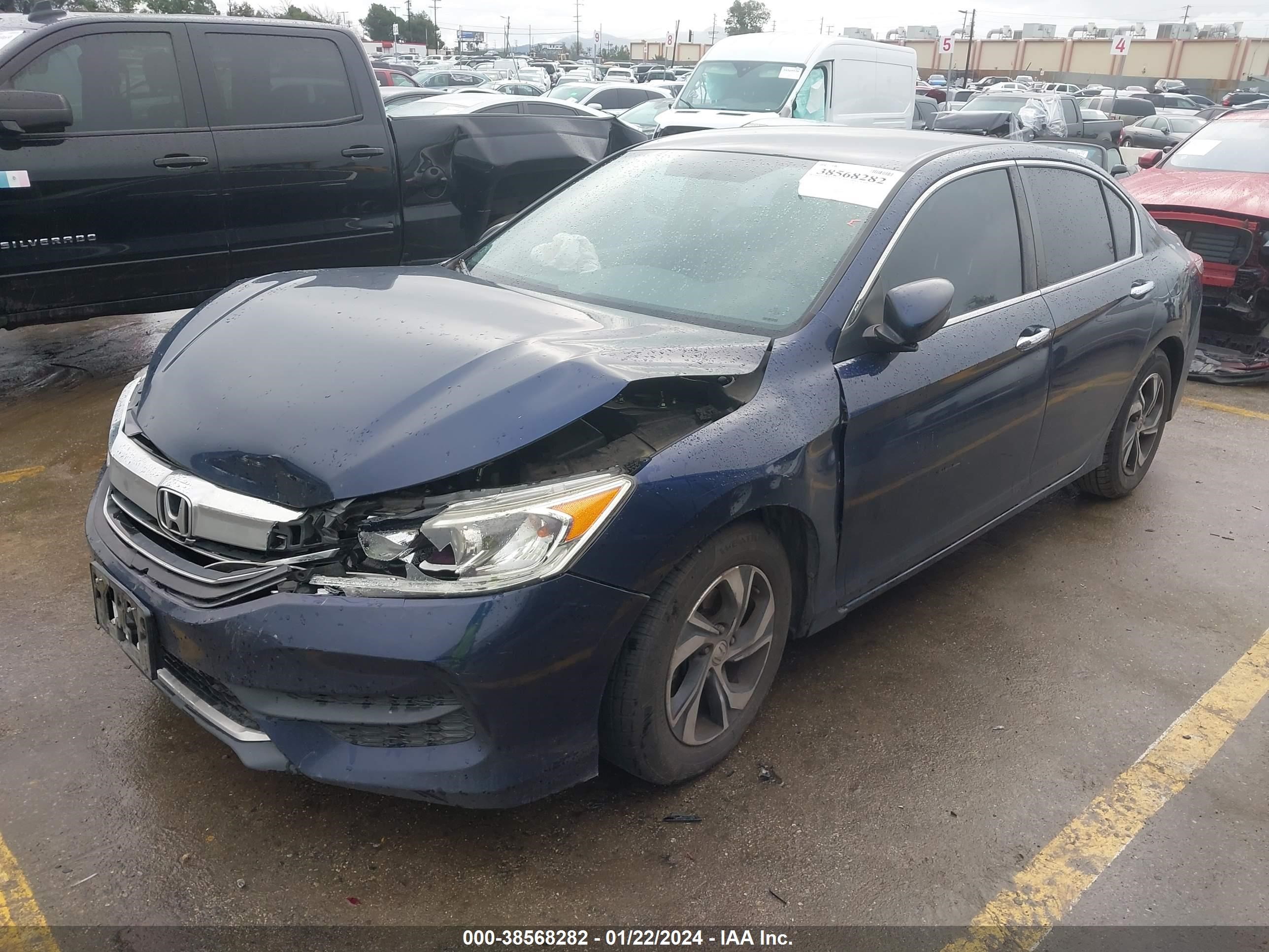 Photo 1 VIN: 1HGCR2F30GA038172 - HONDA ACCORD 