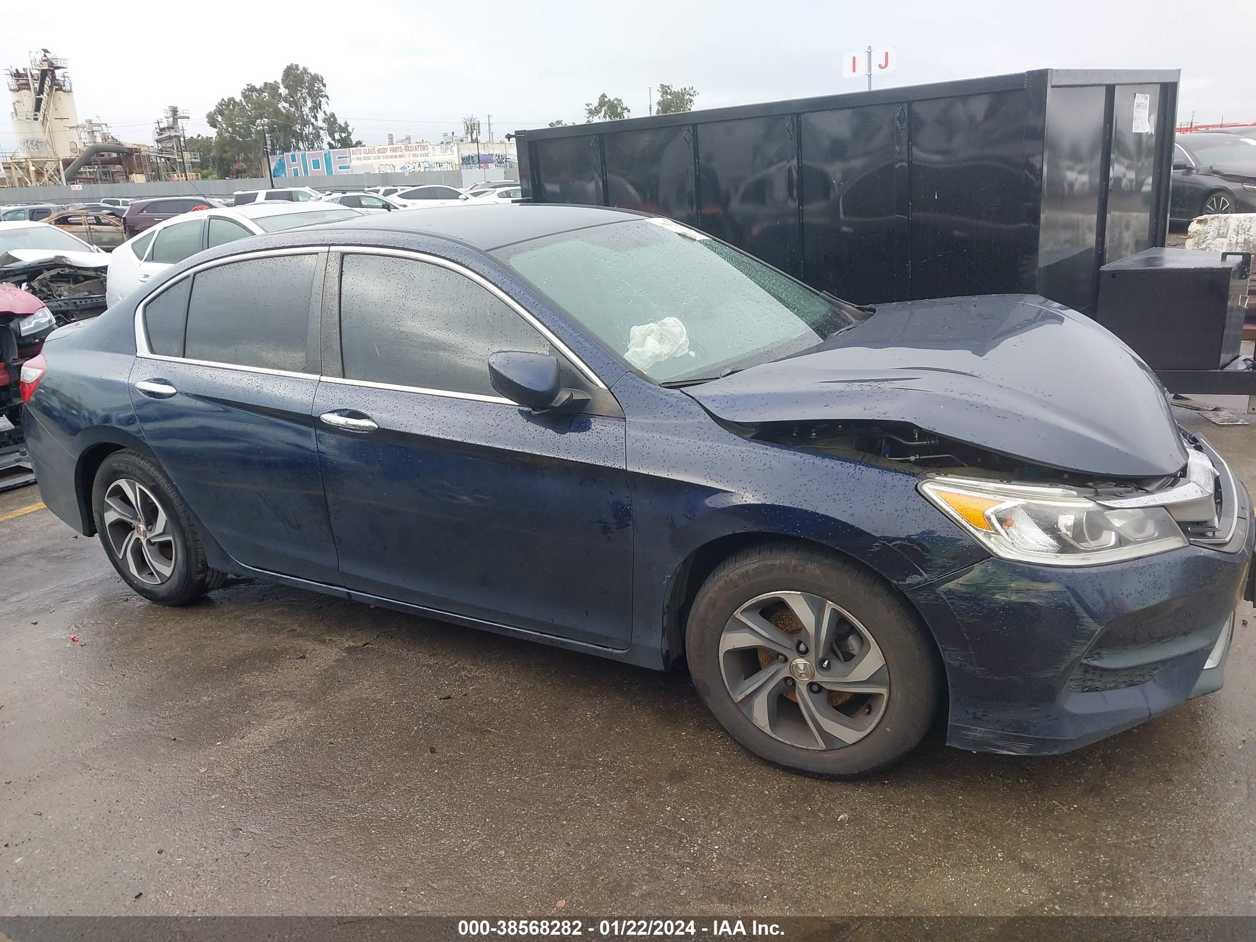 Photo 12 VIN: 1HGCR2F30GA038172 - HONDA ACCORD 