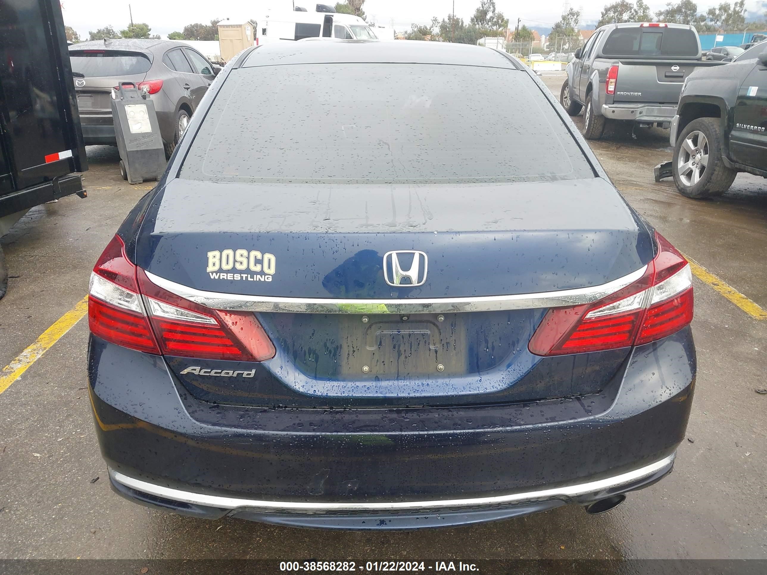 Photo 15 VIN: 1HGCR2F30GA038172 - HONDA ACCORD 