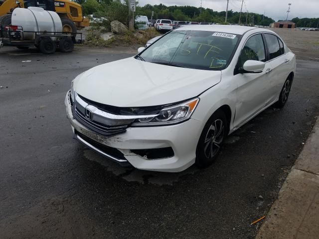 Photo 1 VIN: 1HGCR2F30GA043498 - HONDA ACCORD LX 