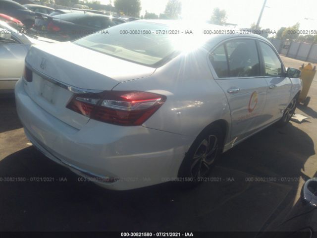 Photo 3 VIN: 1HGCR2F30GA043517 - HONDA ACCORD SEDAN 