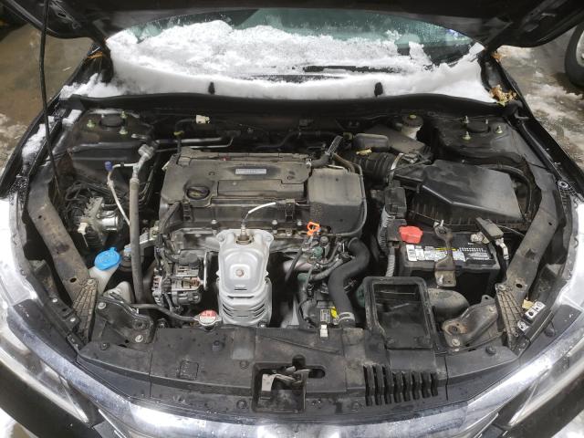 Photo 6 VIN: 1HGCR2F30GA051696 - HONDA ACCORD LX 