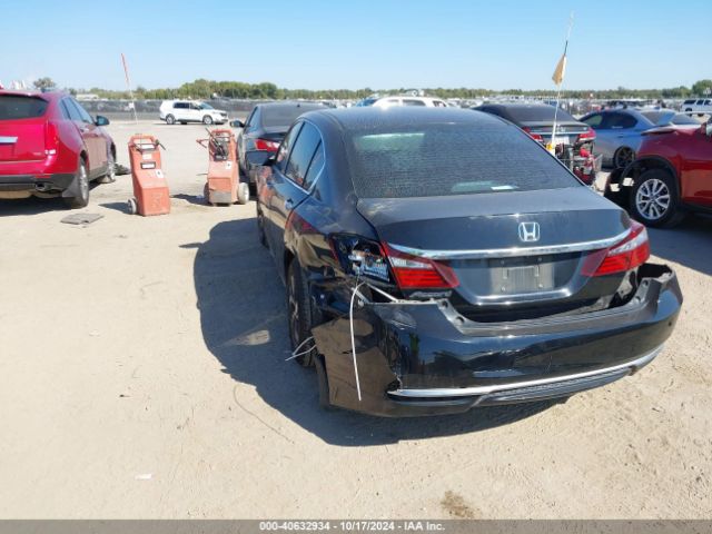 Photo 2 VIN: 1HGCR2F30GA065954 - HONDA ACCORD 