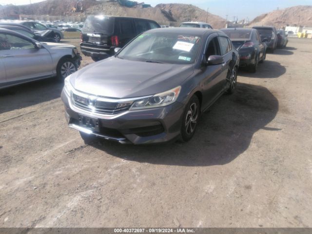 Photo 1 VIN: 1HGCR2F30GA092426 - HONDA ACCORD 