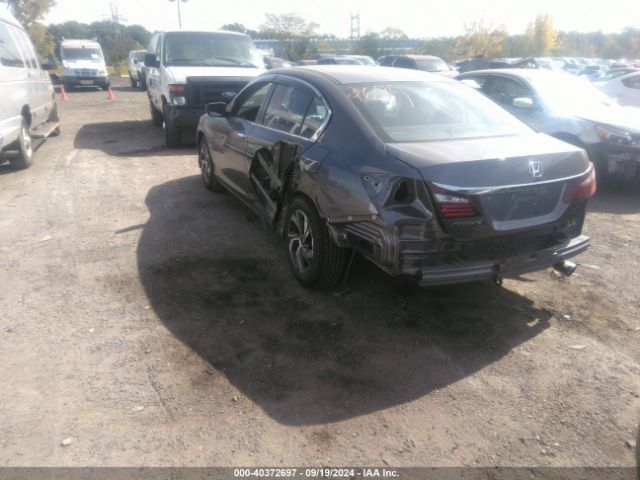 Photo 2 VIN: 1HGCR2F30GA092426 - HONDA ACCORD 