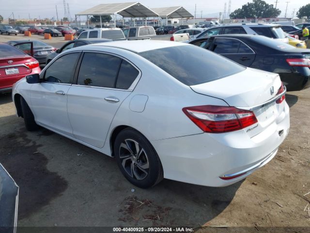 Photo 2 VIN: 1HGCR2F30GA093155 - HONDA ACCORD 