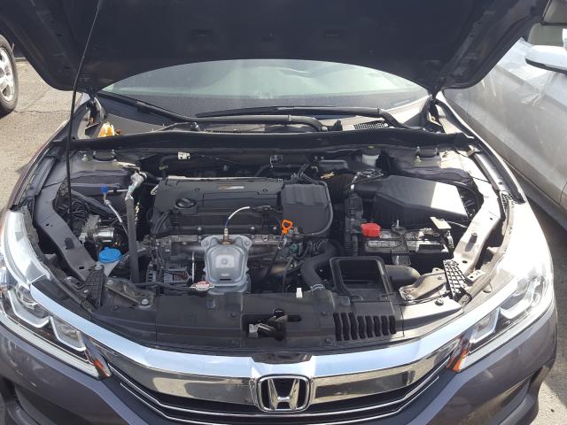 Photo 6 VIN: 1HGCR2F30GA114425 - HONDA ACCORD LX 