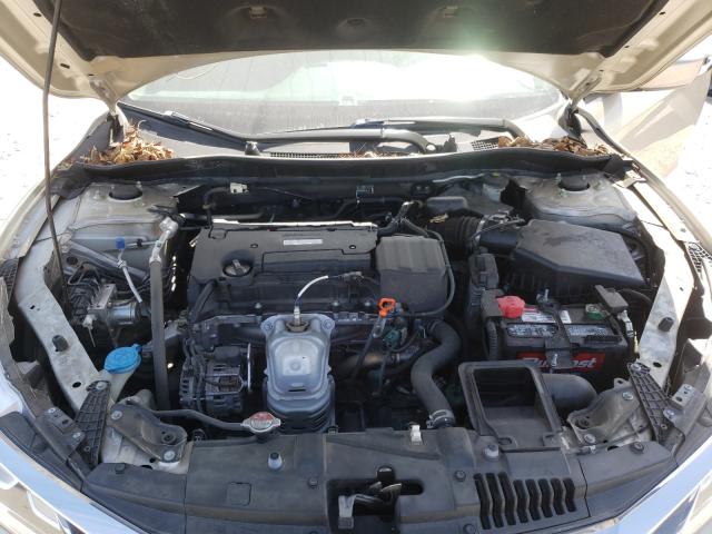 Photo 6 VIN: 1HGCR2F30GA159901 - HONDA ACCORD LX 