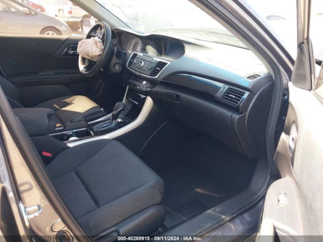 Photo 4 VIN: 1HGCR2F30GA160918 - HONDA ACCORD 