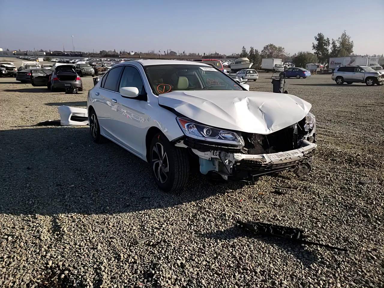 Photo 10 VIN: 1HGCR2F30GA185267 - HONDA ACCORD LX 