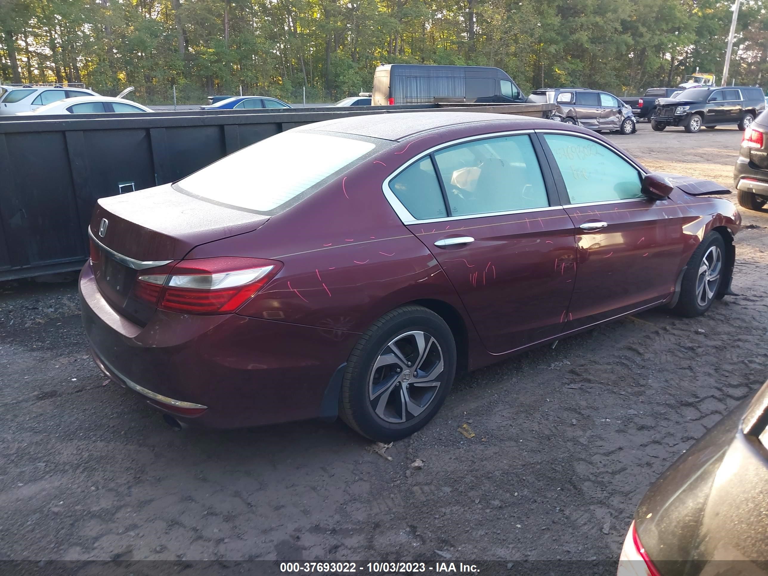 Photo 3 VIN: 1HGCR2F30GA203184 - HONDA ACCORD 