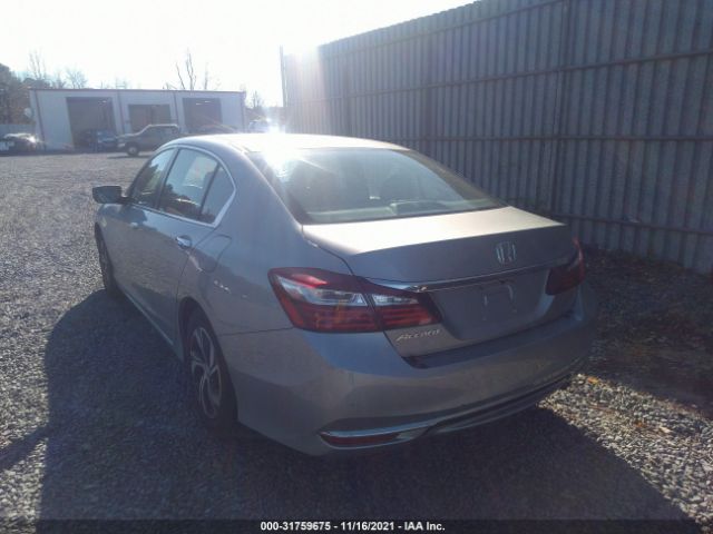 Photo 2 VIN: 1HGCR2F30GA247718 - HONDA ACCORD SEDAN 