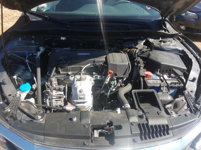 Photo 6 VIN: 1HGCR2F30HA010020 - HONDA ACCORD LX 