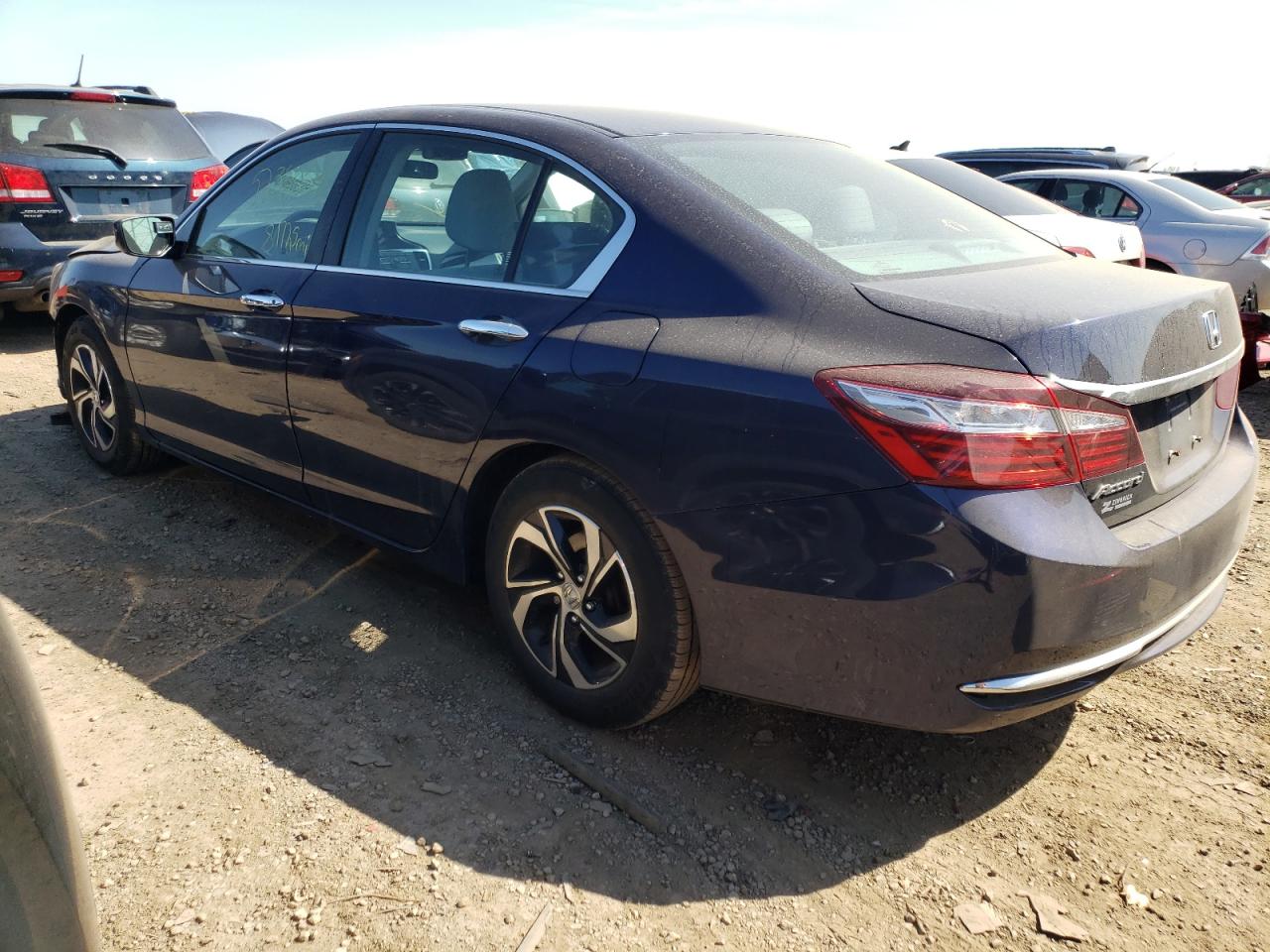 Photo 1 VIN: 1HGCR2F30HA063302 - HONDA ACCORD 