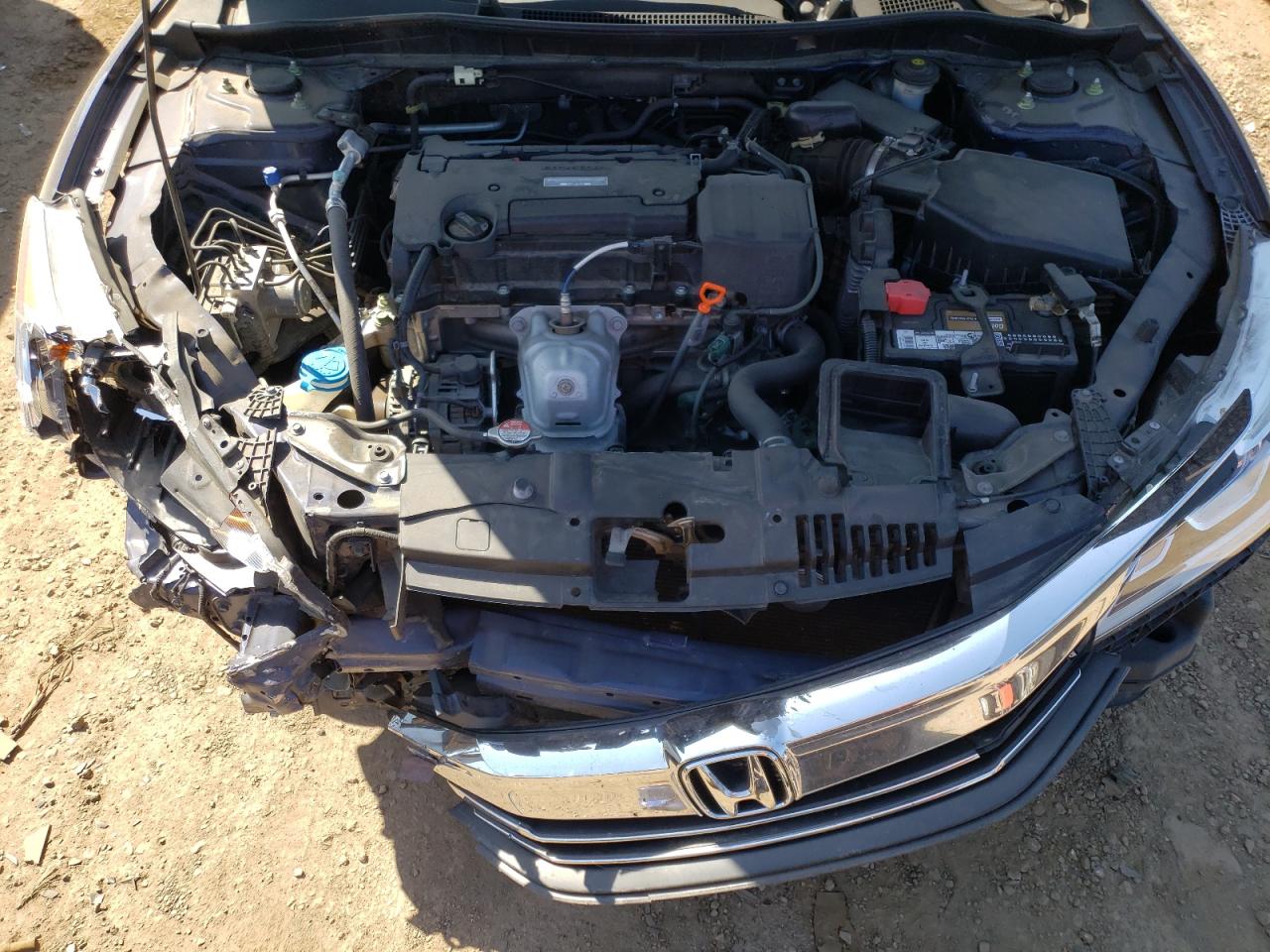 Photo 10 VIN: 1HGCR2F30HA063302 - HONDA ACCORD 