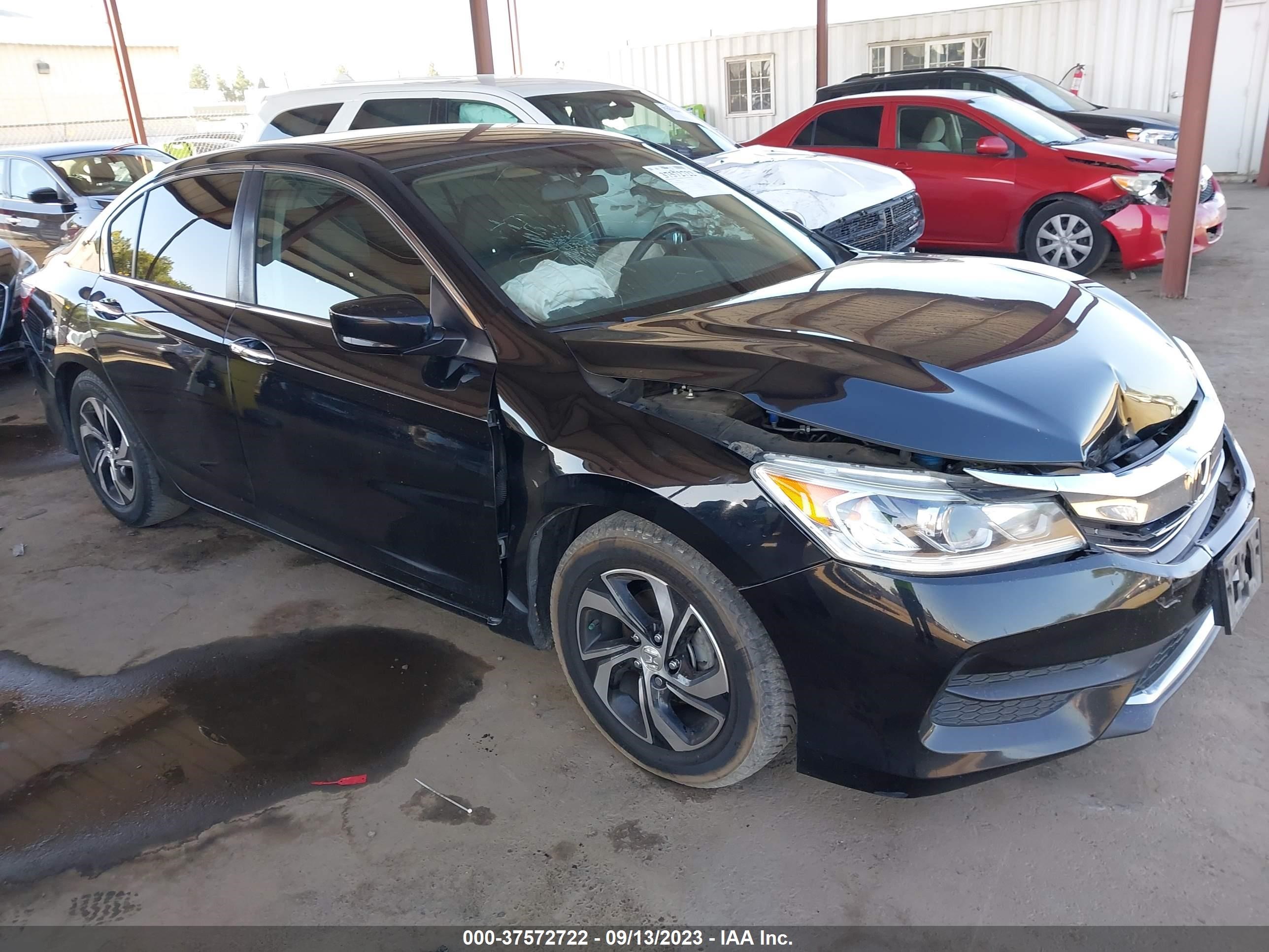 Photo 0 VIN: 1HGCR2F30HA094548 - HONDA ACCORD 