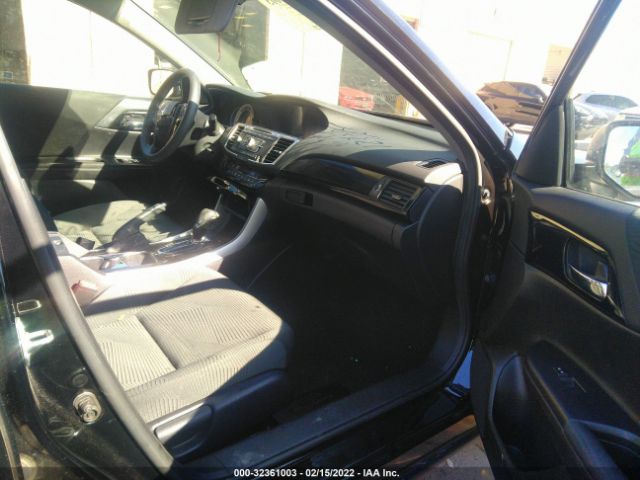 Photo 4 VIN: 1HGCR2F30HA123384 - HONDA ACCORD SEDAN 