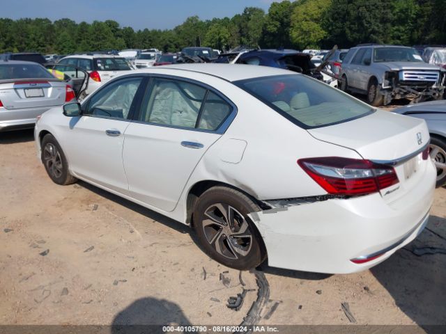 Photo 2 VIN: 1HGCR2F30HA125023 - HONDA ACCORD 