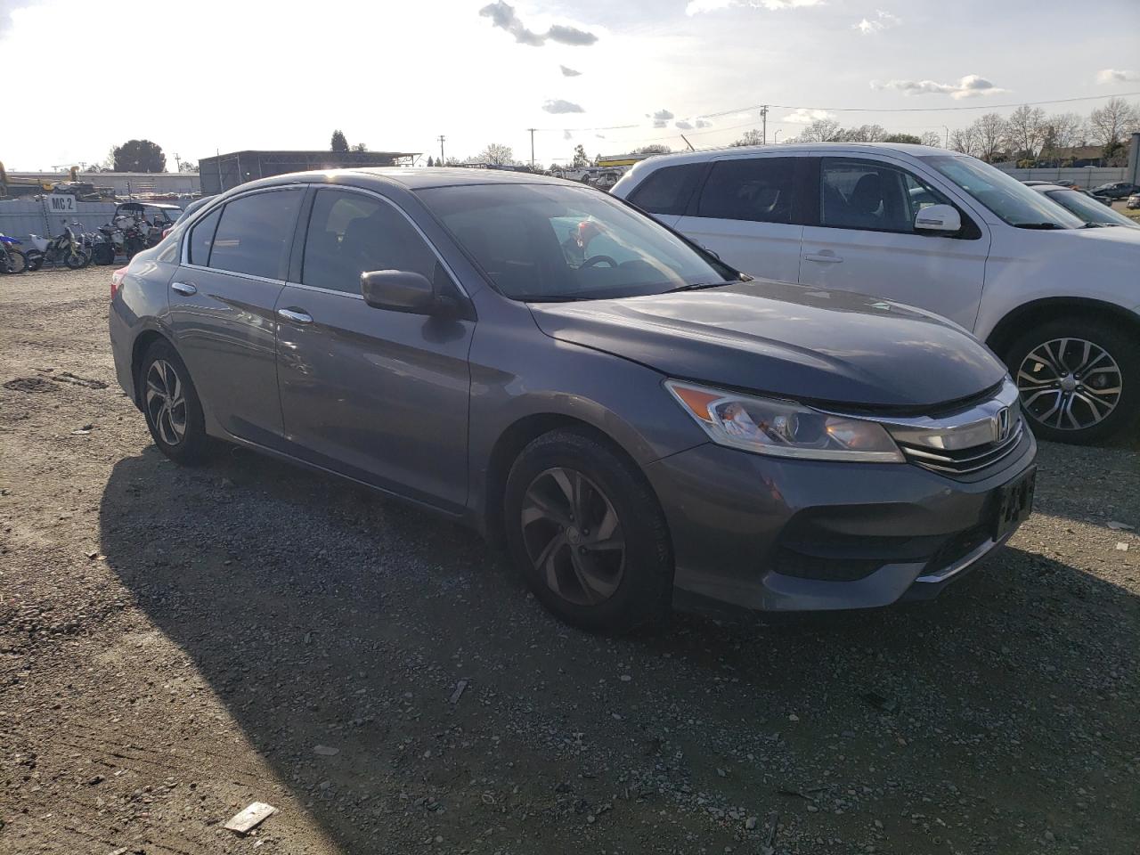 Photo 3 VIN: 1HGCR2F30HA145028 - HONDA ACCORD 