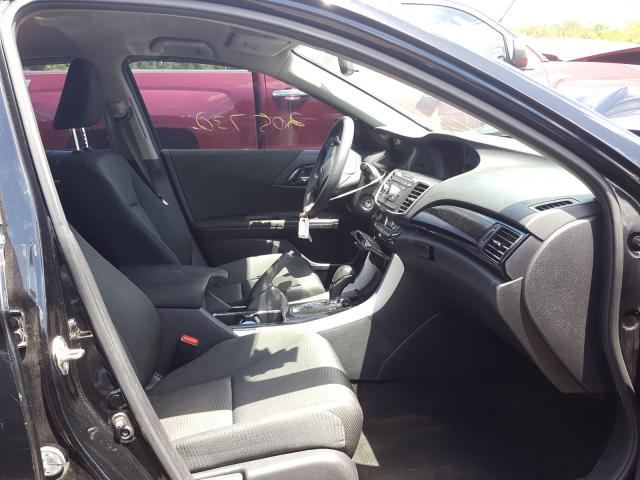 Photo 4 VIN: 1HGCR2F30HA159088 - HONDA ACCORD LX 