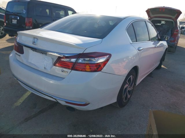 Photo 3 VIN: 1HGCR2F30HA163352 - HONDA ACCORD SEDAN 