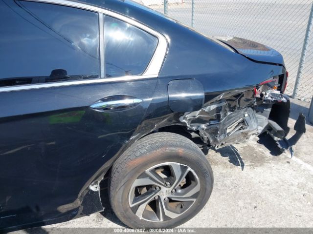 Photo 5 VIN: 1HGCR2F30HA167675 - HONDA ACCORD 