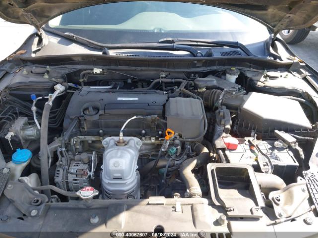 Photo 9 VIN: 1HGCR2F30HA167675 - HONDA ACCORD 