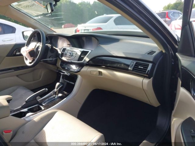 Photo 4 VIN: 1HGCR2F30HA179583 - HONDA ACCORD 