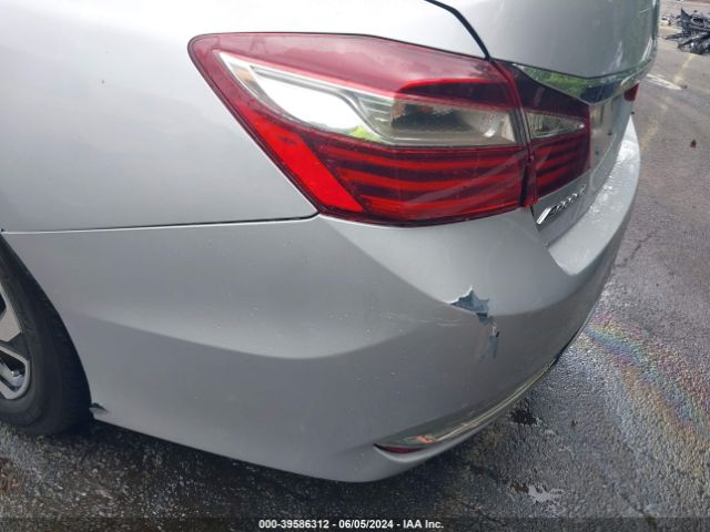 Photo 5 VIN: 1HGCR2F30HA233934 - HONDA ACCORD 