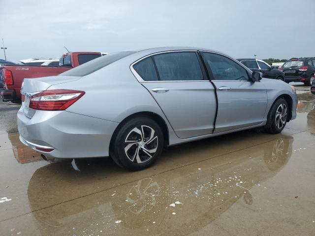 Photo 2 VIN: 1HGCR2F30HA259658 - HONDA ACCORD LX 