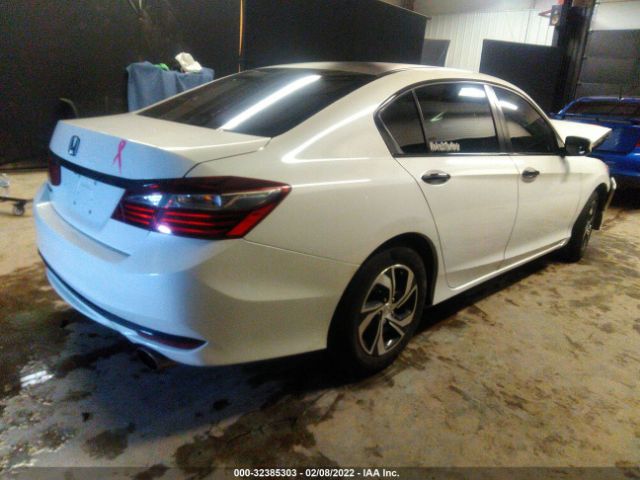 Photo 3 VIN: 1HGCR2F30HA306557 - HONDA ACCORD SEDAN 