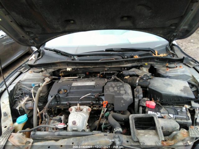 Photo 9 VIN: 1HGCR2F31DA005533 - HONDA ACCORD SDN 