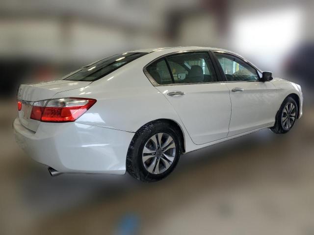 Photo 2 VIN: 1HGCR2F31DA010215 - HONDA ACCORD 