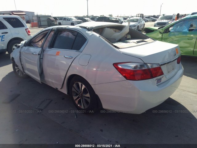 Photo 2 VIN: 1HGCR2F31DA055445 - HONDA ACCORD SDN 