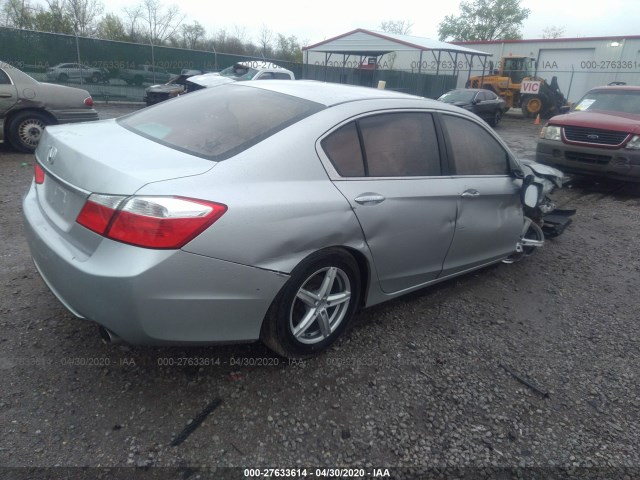 Photo 3 VIN: 1HGCR2F31DA057910 - HONDA ACCORD SDN 