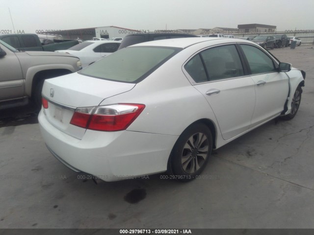 Photo 3 VIN: 1HGCR2F31DA066560 - HONDA ACCORD SDN 